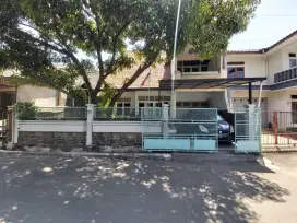 DIJUAL RUMAH DI TENGAH KOTA AREA KEMBAR REGOL BANDUNG MOCH TOHA