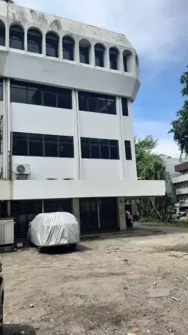 DIJUAL NEGO RUKO GANDENG 5 LANTAI HOEK STRATEGIS DI MENTENG, JAKPUS