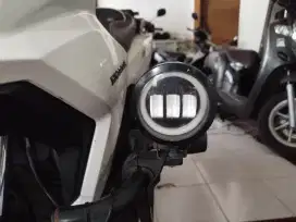 Lampu Tembak 3 mata 30W