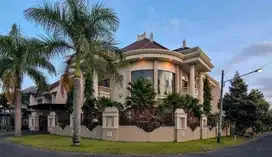 Rumah Mewah Furnished di Araya Blimbing Malang BANTING HARGA