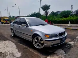 BMW 318i 2.0 2002 km 100rb