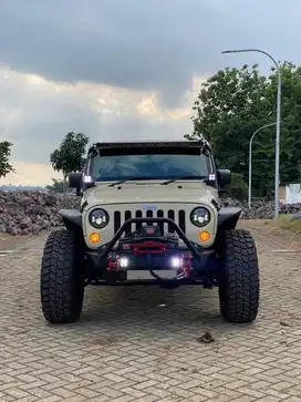 JEEP WRANGLER SAHARA 3.8 AT