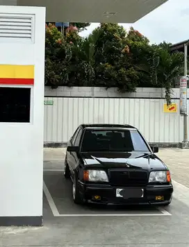 Mercedes Benz W124 E320 MP