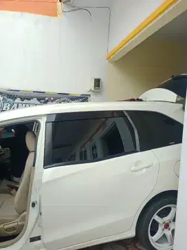 Kaca film beragam merk