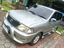 Toyota Kijang LGX 1.8 Bensin Manual 2004 Istimewa