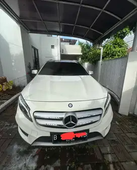 Mercedes-Benz GLA200 2015 Bensin
