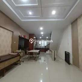 DISEWA RUKO JALAN DR. F.L TOBING (MAICHAEL)