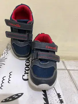 Crocodile Kids ukuran 24