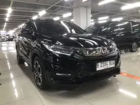 Honda HRV HR-V SE special edition 2019 low km 16 rb