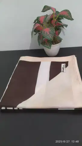 Serba-serbi kerudung kosongkan lemari