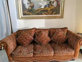Set sofa ruang tamu (3 + 2 + 1 seater)