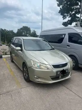 Subaru Exiga AWD 2.0