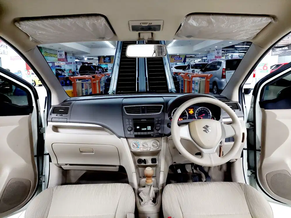 Suzuki ERTIGA 1.4 GL MT 2013 Tgn Pertama
