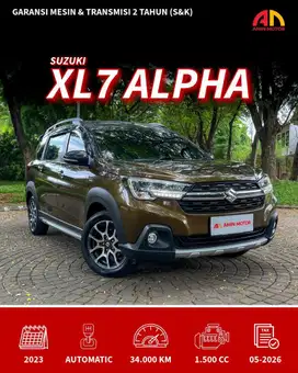 Suzuki XL7 Alpha A/T 2023 Ertiga
