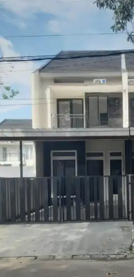 Dijual rumah 2 lantai luas citra raya Cikupa Tangerang