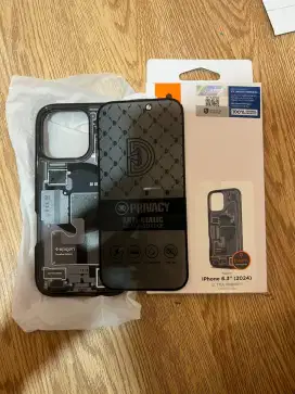 Case Spigen iPhone 16 Pro Original Likenew