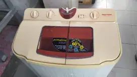 Mesin cuci 2 tabung merk Polytron 10 kg