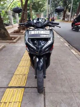 DP MINIM 3.500 CASH KREDIT HONDA VARIO 125 KUNCI CBS THN 2023 PAJAK ON