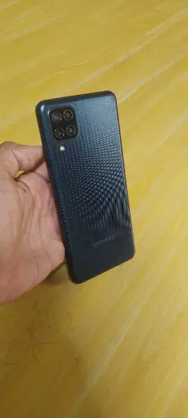 Samsung M12 ram 3/32