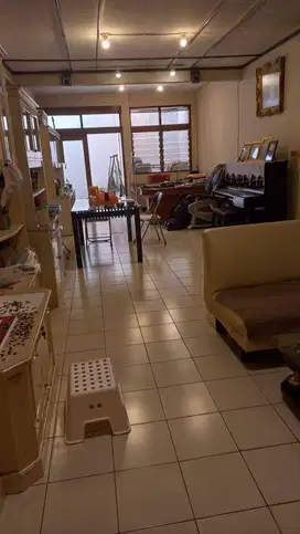 Rumah Tengah Kota Dikomplek Dadali Dijual Siap Huni