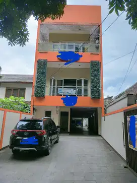 Ruko Di Pusat Kota Bandung Siap Pakai Lokasi Strategis