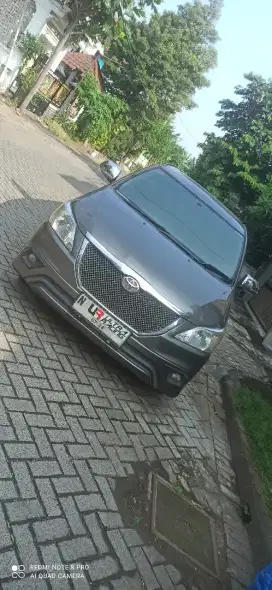 Toyota Kijang Innova 2012 Diesel