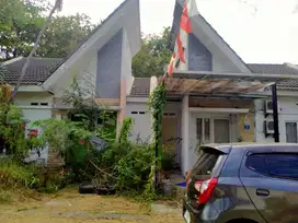 The Green Taman Sari Cluster Elais Palm Blok E No 1 Sememi Benowo Sby