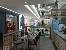 CREW OUTLET , SALES COUNTER , BARISTA