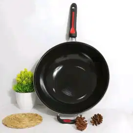 Wajan Gagang Enamel