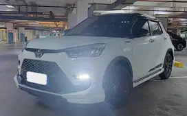 Toyota Raize 1.0 GR Sport Two Tone Bensin-AT 2021 Putih
