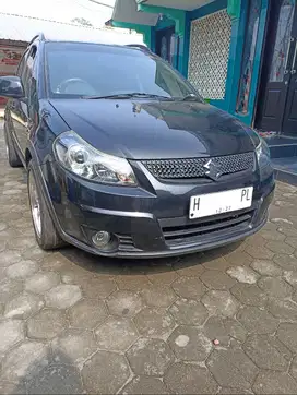 Suzuki SX4 X-Over 1.5 M/T