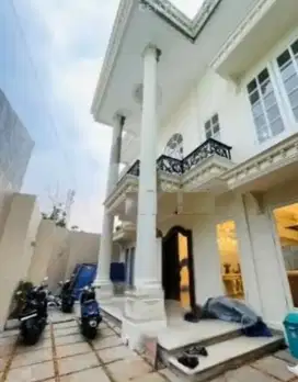 Jual rumah pasar minggu