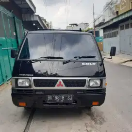 Mitsubishi l300 pick up tahun 2020