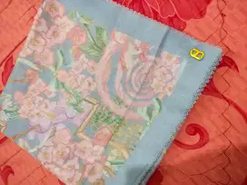 Button scarf ori, Airt Blue