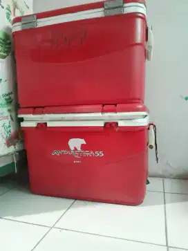 Dijual Coolbox Marina 55 , Tempat Es