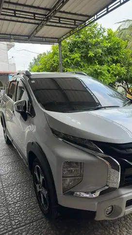Xpander cross 2021 CVT