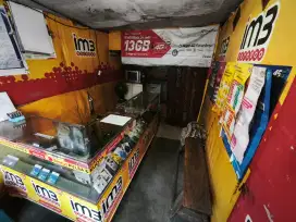 Etalase etalase bekas jual pulsa