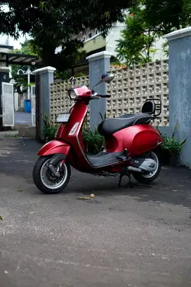 VESPA SPRINT 150 IGET 2017 ( TERMURAH )
