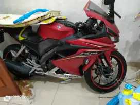 Yamaha R15 gress