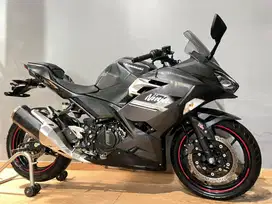 LIKE NEW ‼️ KAWASAKI NINJA 250 FI TH 2021 LIKE NEW