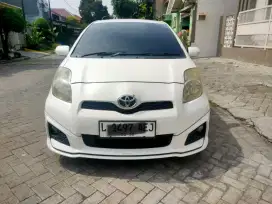 TOYOTA YARIS S TRD AT 2012 PUTIH