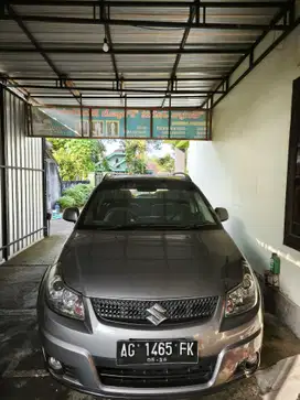Suzuki SX4 2010 Bensin