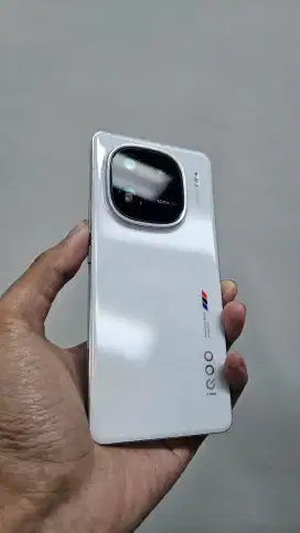 Iqoo 12 16/512 gb Snapdragon 8 gen 3