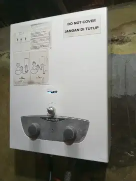 Water heater Ariston bekas gas