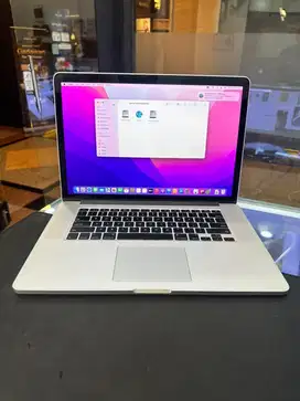 Macbook Pro Retina 15inch 2015 Core i7 RAM 16Gb / 512Gb Second Terawat