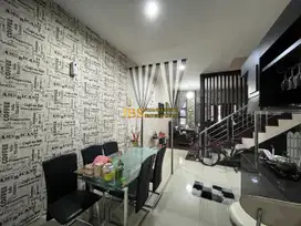 Dijual Villa Siap Huni di Komplek Grand Legian Jalan Kapten Muslim