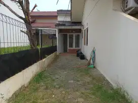 Disewakan rumah bayar bulanan