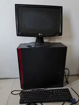 LG Flatron E 1600 (16 inch), layar datar