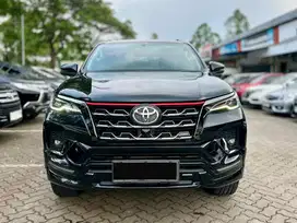 TOYOTA FORTUNER VRZ TRD 2.4 2021 HITAM, LOW KM 54RB