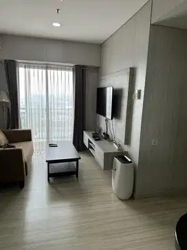 Dijual Apartemen Trivium 2BR 57m² Lt.18 Lippo Cikarang 750 Juta, Nego!